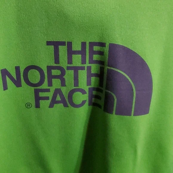 The north face men's hoodie - Picture 2 of 6